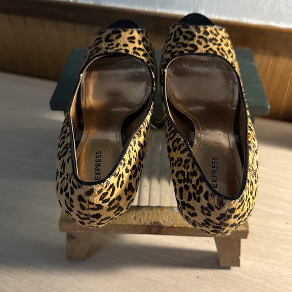 Express Calf Hair Leopard Print Platform Heels - Picture 5 of 6